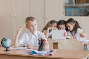 Школярі підуть на осінні канікули 26 жовтня: графік відпочинку на 2026/2027 рік