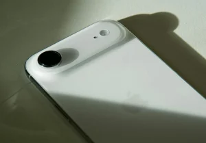Samsung і Honor кинули виклик iPhone Air: які тонкі Android-смартфони стали альтернативою